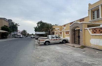 Villa - 5 Bedrooms - 3 Bathrooms for sale in Bu Kowarah - Riffa - Southern Governorate