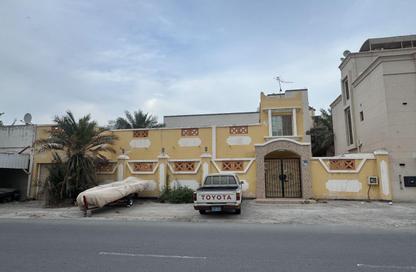 Villa - 5 Bedrooms - 3 Bathrooms for sale in Bu Kowarah - Riffa - Southern Governorate