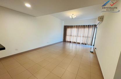 Apartment - 2 Bedrooms - 2 Bathrooms for rent in Um Al Hasam - Manama - Capital Governorate