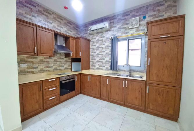 992981 - Property Image 2