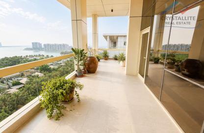 Penthouse - 3 Bedrooms - 5 Bathrooms for rent in Reef Island - Capital Governorate