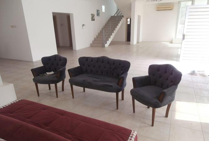 52143421 - Property Image 2