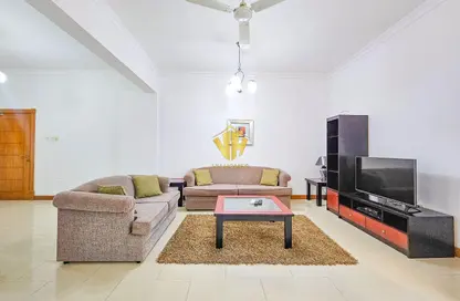 شقة - غرفة نوم - 1 حمام للايجار في البسيتين - المحرق