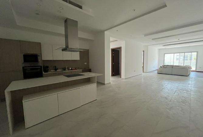 57038025 - Property Image 3