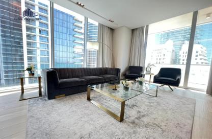 Apartment - 2 Bedrooms - 3 Bathrooms for rent in Al Juffair - Capital Governorate