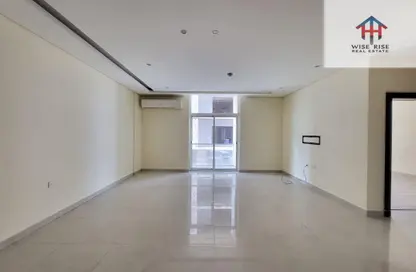 Apartment - 2 Bedrooms - 2 Bathrooms for rent in Hidd - Muharraq Governorate