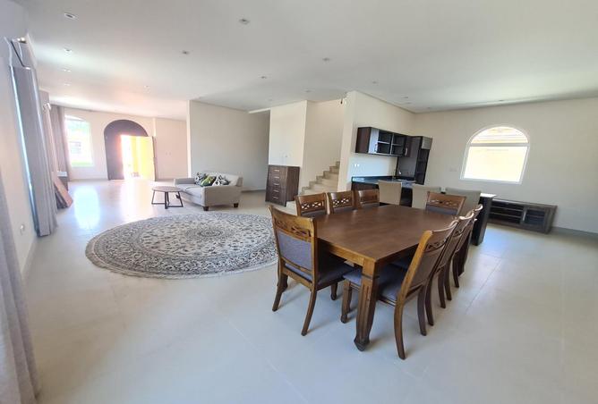 53627772 - Property Main Image