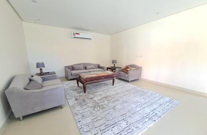 Villa - 4 Bedrooms - 4 Bathrooms for rent in Hamala - Northern Governorate