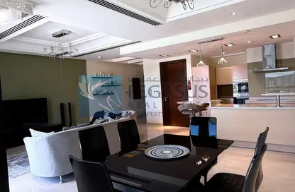 Apartment - 2 Bedrooms - 3 Bathrooms for rent in Reef Island - Capital Governorate
