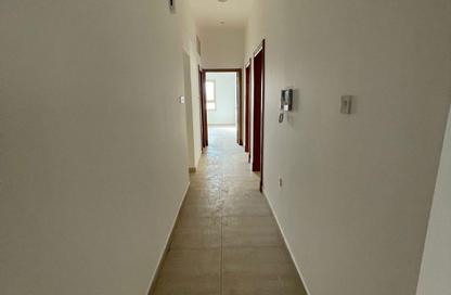 Apartment - 3 Bedrooms - 2 Bathrooms for rent in Tubli - Central Governorate