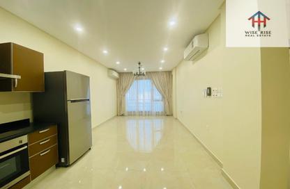 Apartment - 2 Bedrooms - 2 Bathrooms for rent in Al Burhama - Manama - Capital Governorate Apartment - 2 Bedrooms - 2 Bathrooms for rent in Al Burhama - Manama - Capital Governorate