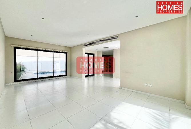 51611678 - Property Image 2