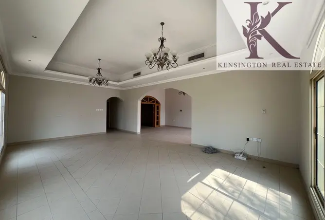 56182773 - Property Image 3