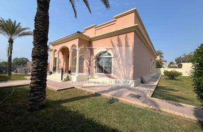 Compound - 4 Bedrooms - 5 Bathrooms for rent in Saar - Northern Governorate