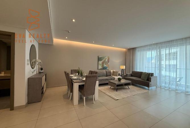 990154 - Property Image 2