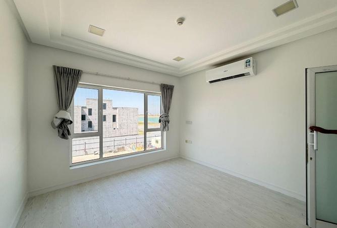 52516711 - صورة العقار 3