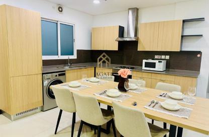 Apartment - 3 - 3 for rent in Seef - Capital Governorate