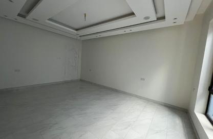 Villa - 4 - 4 for rent in A'Ali - Central Governorate Villa - 4 - 4 for rent in A'Ali - Central Governorate