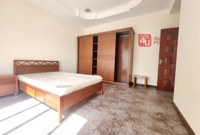 57493210 - Property Image 3