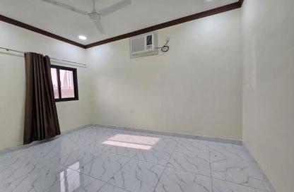 عمارة بالكامل - استوديو - 7 حمامات للبيع في أم الحصم - المنامة - محافظة العاصمة