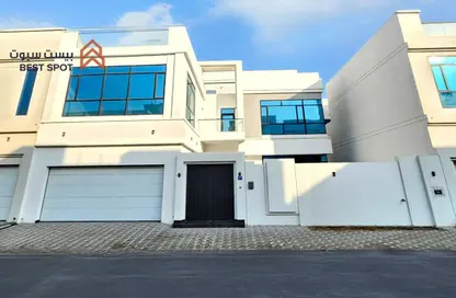 فيلا - 5 غرف نوم - 6 حمامات للبيع في سار - المحافظة الشمالية