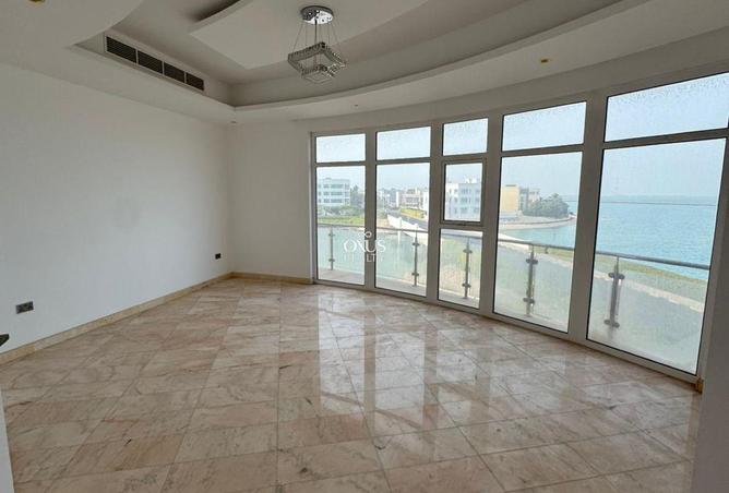56454612 - Property Image 3