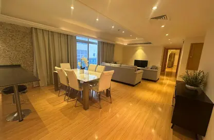 Apartment - 3 Bedrooms - 4 Bathrooms for rent in Al Juffair - Capital Governorate