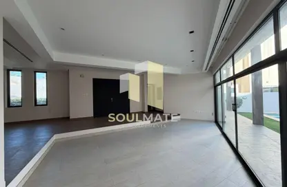 فيلا - 4 غرف نوم - 4 حمامات للايجار في الجنبية - المحافظة الشمالية