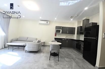 Apartment - 1 Bedroom - 2 Bathrooms for rent in Al Burhama - Manama - Capital Governorate