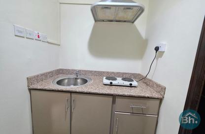 Apartment - Studio - 1 Bathroom for rent in Al Juffair - Capital Governorate Apartment - Studio - 1 Bathroom for rent in Al Juffair - Capital Governorate