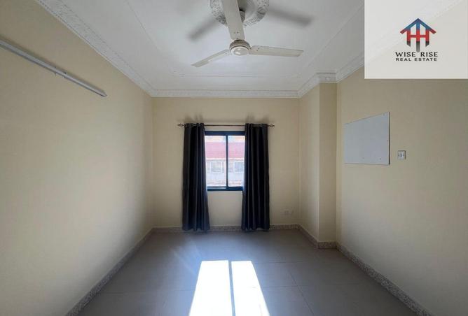 52301695 - Property Image 2