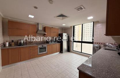 Apartment - 3 Bedrooms - 4 Bathrooms for rent in Al Juffair - Capital Governorate