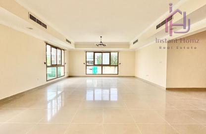 Villa - 4 Bedrooms - 4 Bathrooms for rent in Janabiya - Northern Governorate