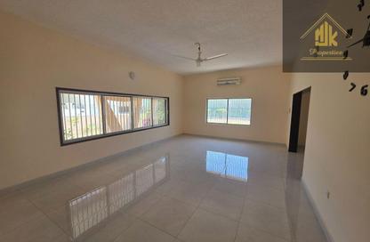 Villa - 3 Bedrooms - 3 Bathrooms for rent in Al Burhama - Manama - Capital Governorate