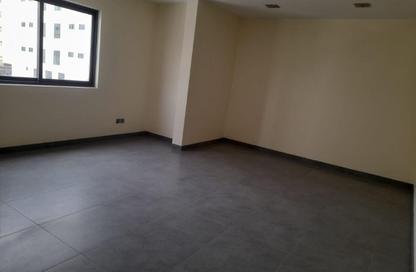 Office Space - Studio - 3 Bathrooms for rent in Zinj - Manama - Capital Governorate