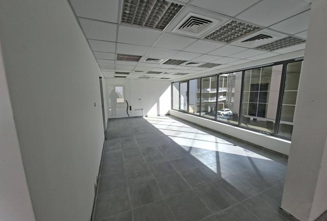 992210 - Property Image 2