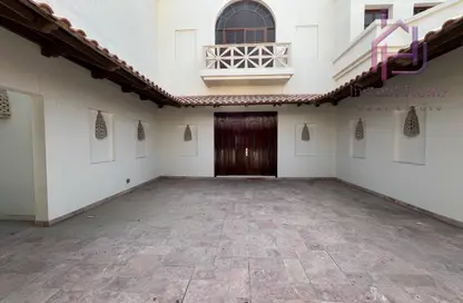 Villa - 4 Bedrooms - 5 Bathrooms for rent in Janabiya - Northern Governorate Villa - 4 Bedrooms - 5 Bathrooms for rent in Janabiya - Northern Governorate