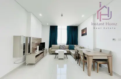 Apartment - 1 Bedroom - 2 Bathrooms for rent in Al Juffair - Capital Governorate