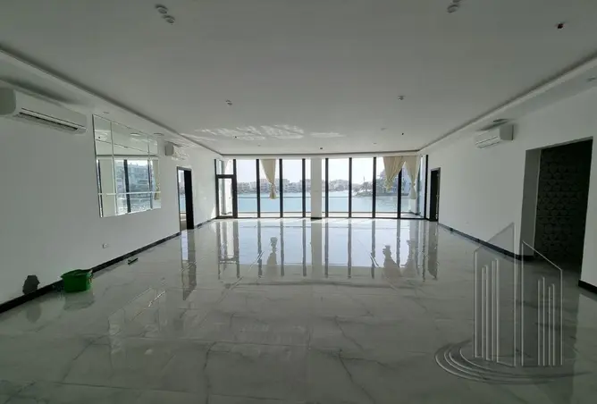 55861700 - Property Image 2