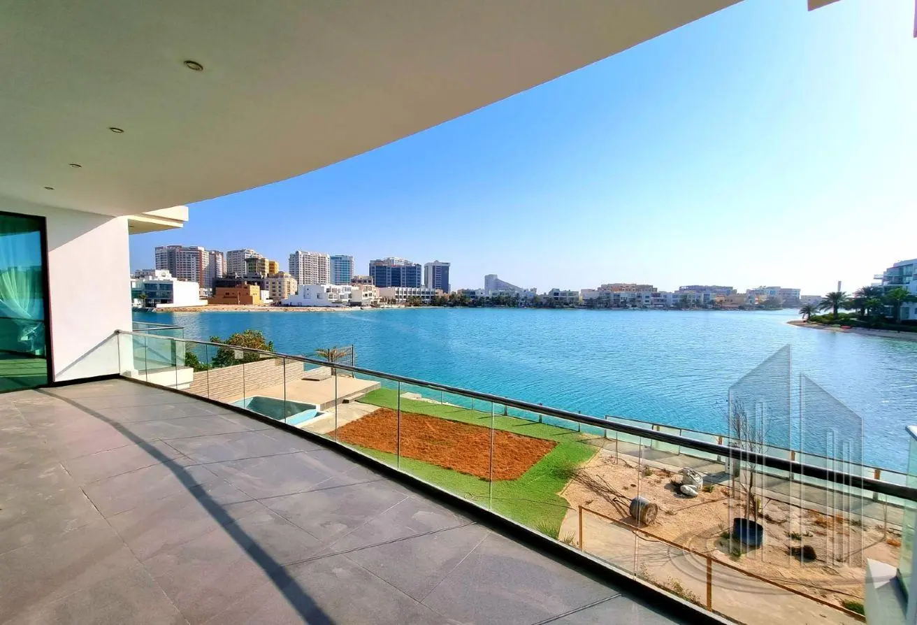 55861700 - Property Main Image