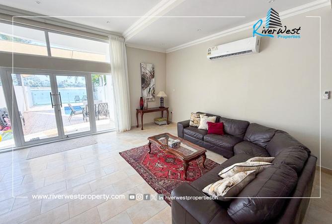 56037863 - Property Image 2