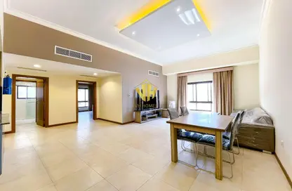 Apartment - 2 Bedrooms - 2 Bathrooms for rent in Al Juffair - Capital Governorate