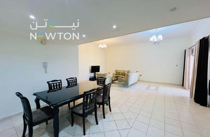 Apartment - 2 Bedrooms - 3 Bathrooms for rent in Al Juffair - Capital Governorate