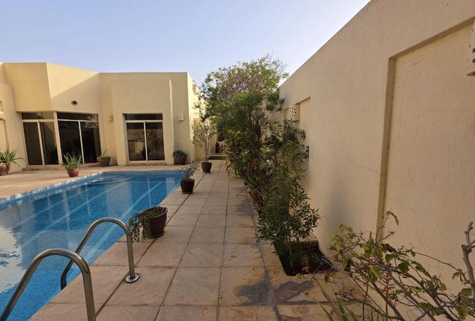 996578 - Property Image 2