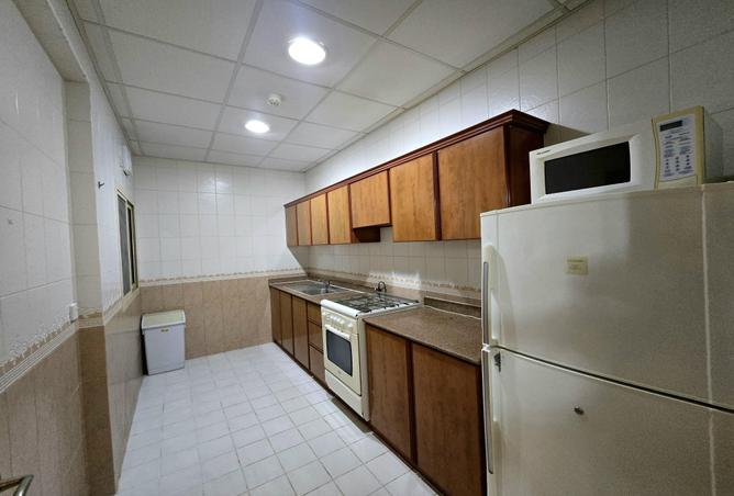 998877 - Property Image 3
