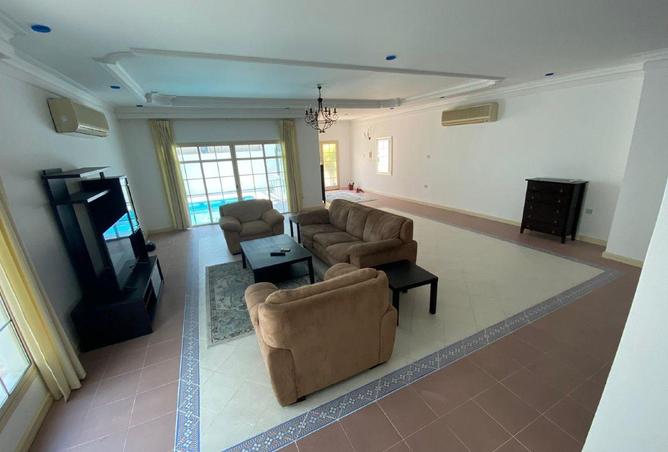 53378245 - Property Image 2