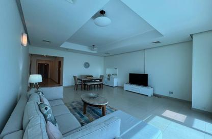 Apartment - 2 Bedrooms - 3 Bathrooms for rent in Reef Island - Capital Governorate