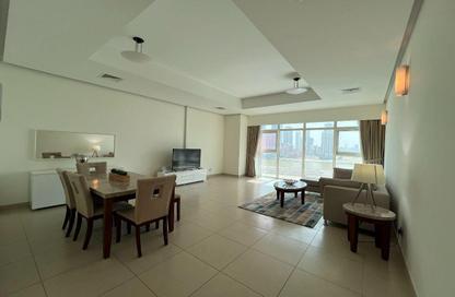 Apartment - 2 Bedrooms - 3 Bathrooms for rent in Reef Island - Capital Governorate