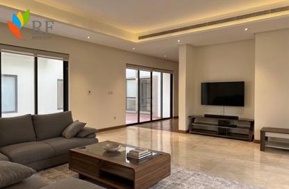 Villa - 5 - 7+ for rent in Al Areen Development - Zallaq - Southern Governorate