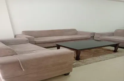 Apartment - 3 Bedrooms - 2 Bathrooms for rent in Sanabis - Manama - Capital Governorate